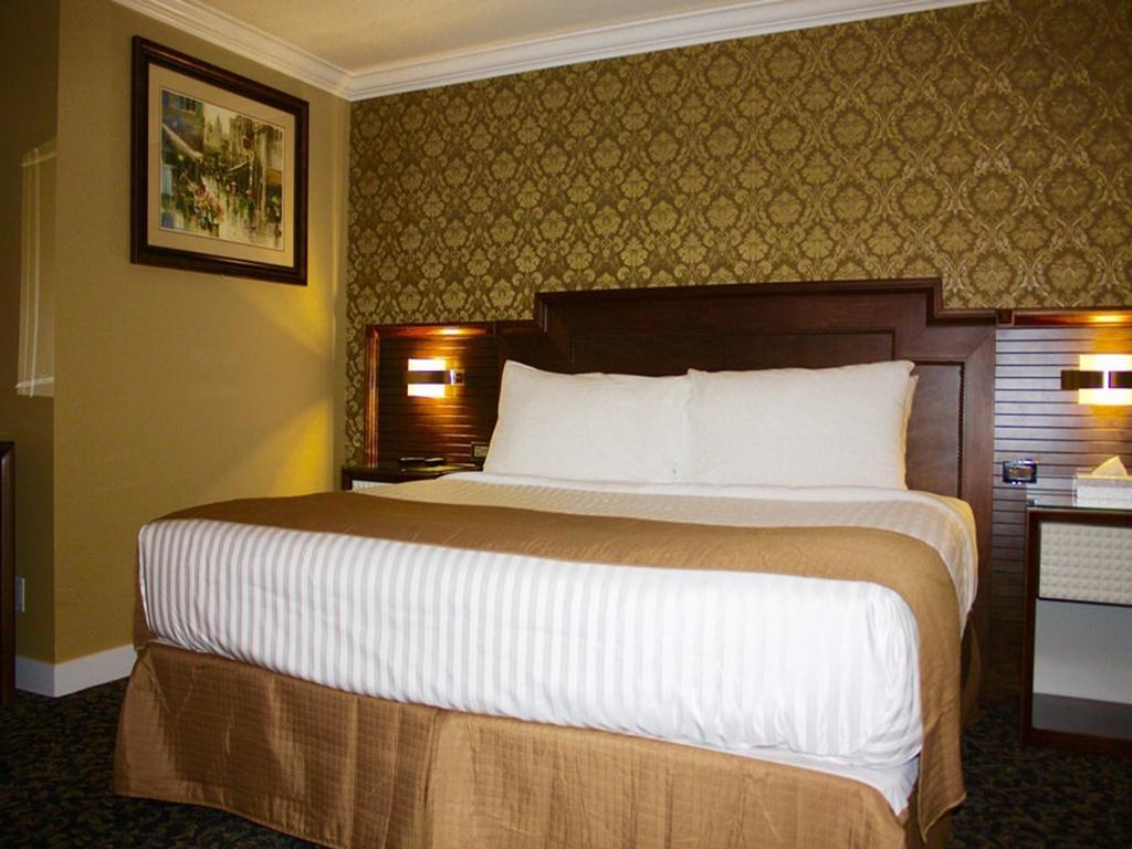 The Deluxe Hotel 溫哥華 外观 照片