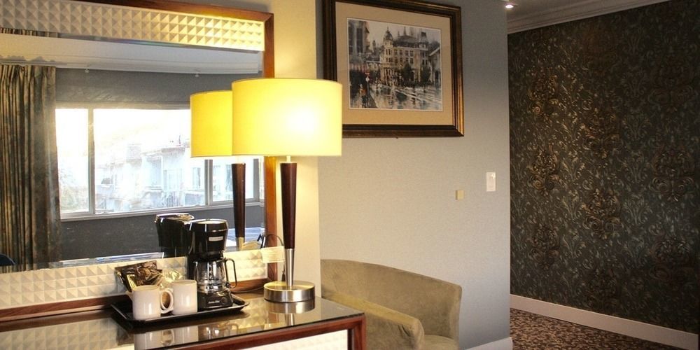 The Deluxe Hotel 溫哥華 外观 照片